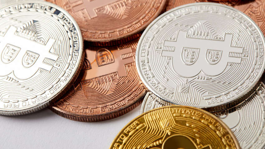 США вивчають способи обмеження доступу РФ до криптовалют