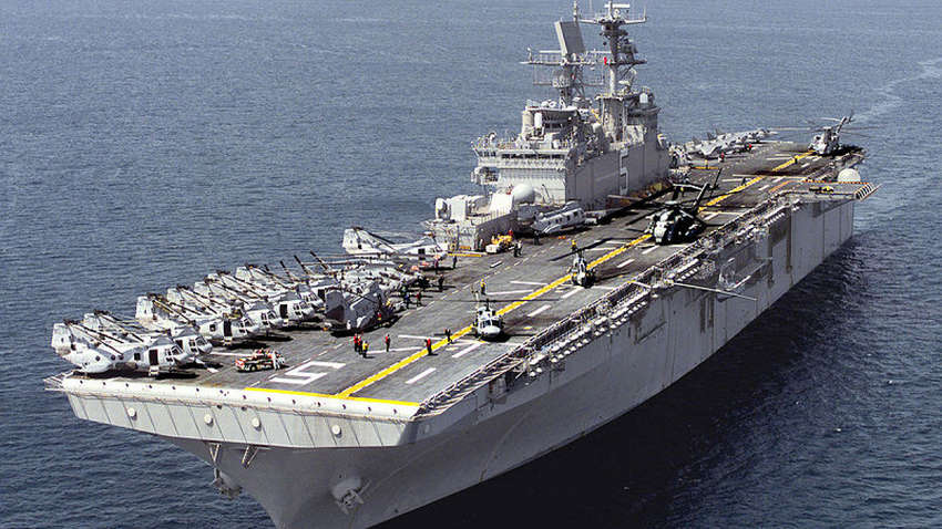 США отменили морские учения у берегов Африки