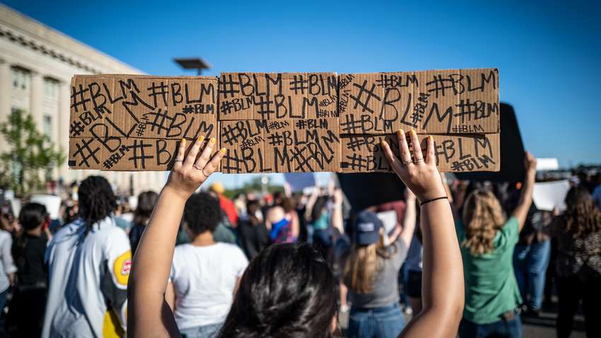 Компанія Sony відмовилася від презентації своєї ігрової консолі Компанія Sony відмовилася від презентації своєї ігрової консолі