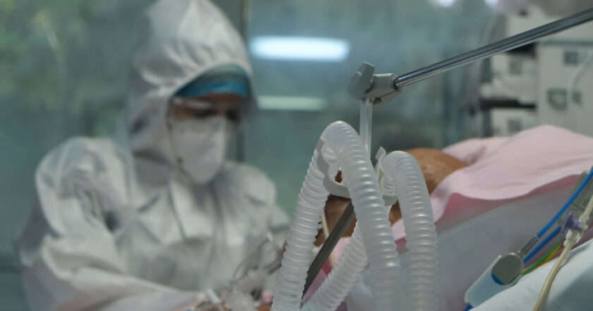 Жителей ОРДЛО хотят сделать "подопытными кроликами": почему молчит мировая общественность