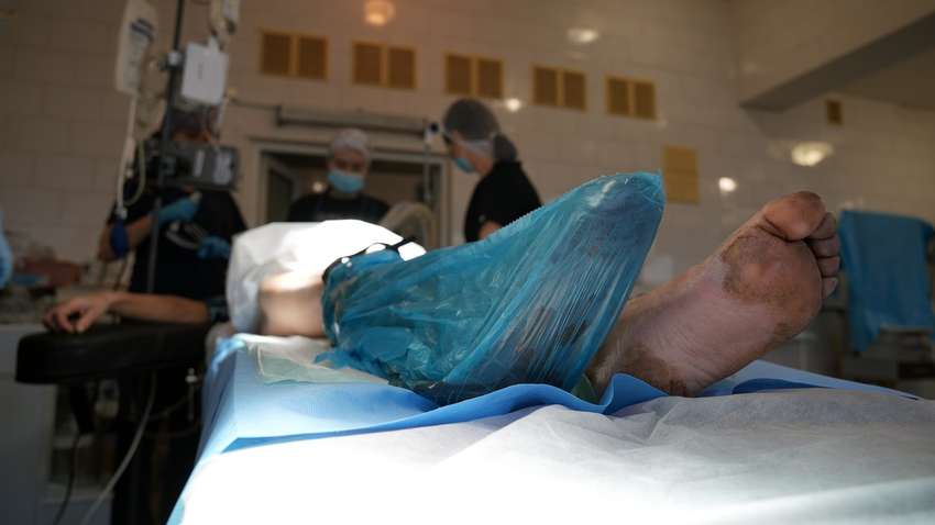 864 часа с турникетом на ноге: в Харькове прооперировали чудом выжившего бойца