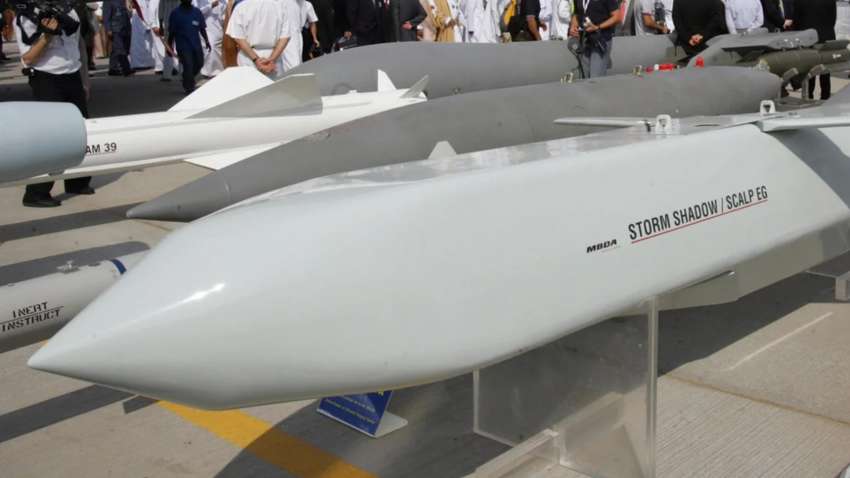 У Британии связаны руки: The Times узнал, кто блокирует удары Украиной Storm Shadow по РФ У Британии связаны руки: The Times узнал, кто блокирует удары Украиной Storm Shadow по РФ