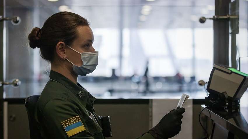 Пограничники назвали страну, в которую чаще всего ездят украинцы