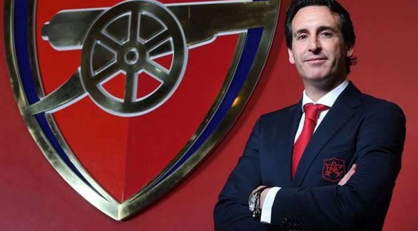 Эмери: "Арсенал" постарается совершить несколько больших покупок