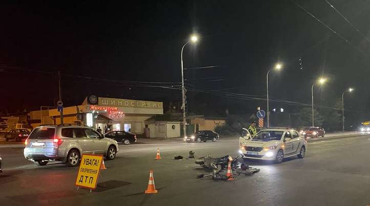 В Одесі підліток врізався в автівку поліціянтів: що відомо про аварію В Одесі підліток врізався в автівку поліціянтів: що відомо про аварію