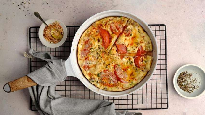 Як приготувати ідеальний осінній сніданок: рецепт ситного омлету з овочами