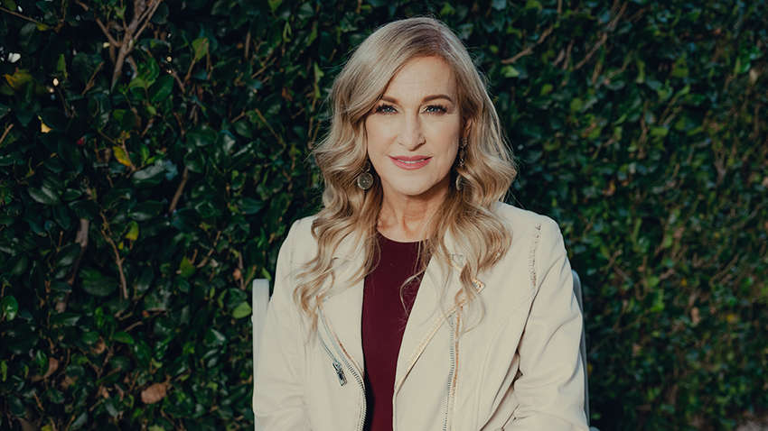 Керівницю "Греммі" Дебору Дуган звільнили за образу співробітниці