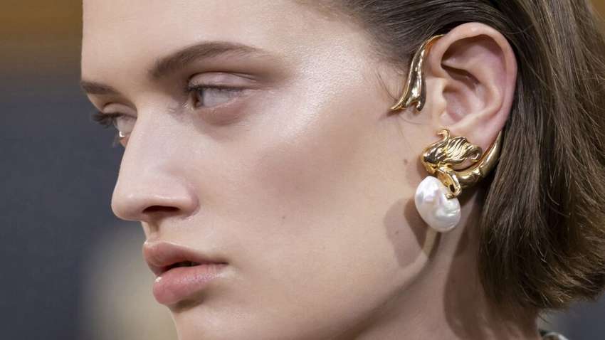 Эксперты рассказали, какие аксессуары станут хитом 2024 года