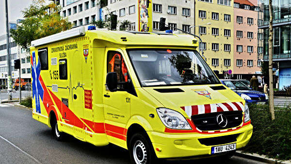 В Чехии четырех человек госпитализировали с подозрением на коронавирус