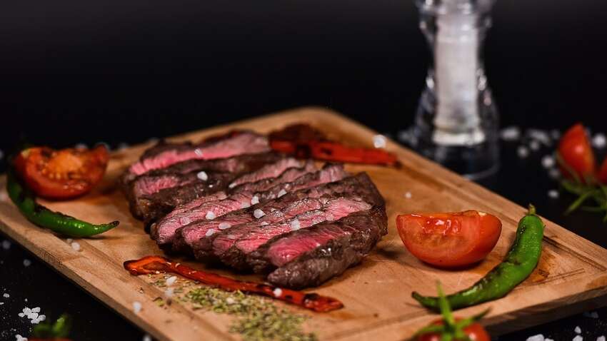 Меню по знаку Зодиака: кому звезды не советуют употреблять мясо Меню по знаку Зодиака: кому звезды не советуют употреблять мясо