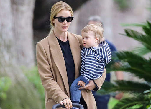 Как в декрете выглядеть стильно: трендовые образы на осень-2024