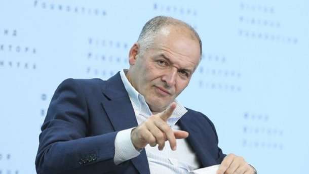 ГПУ вызвала на допрос бизнесмена Пинчука по делу о "черной бухгалтерии" регионалов