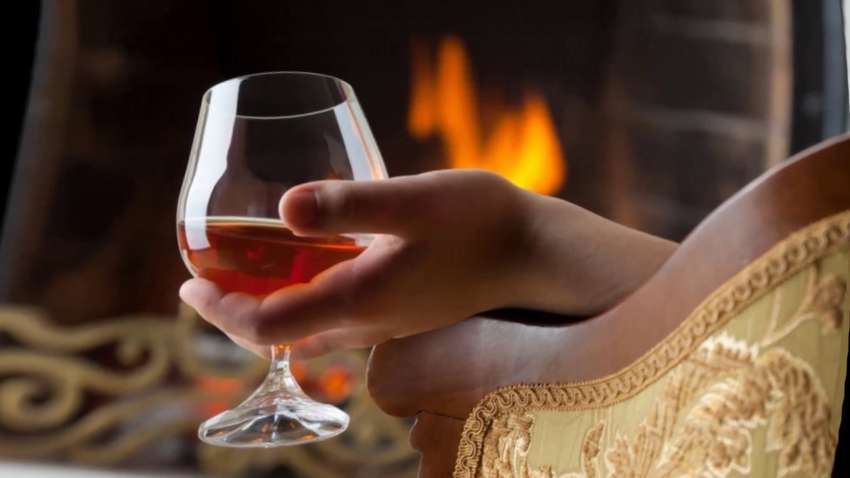 Постигаем высокое искусство пития коньяка