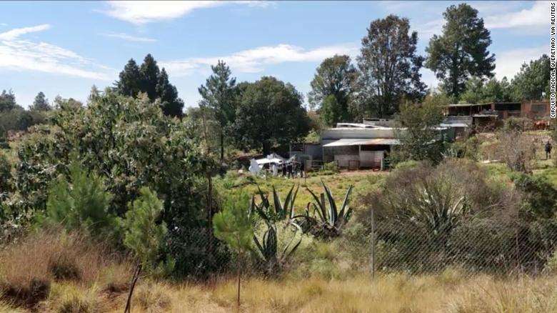 В Мексике разбился наполненный кокаином самолет