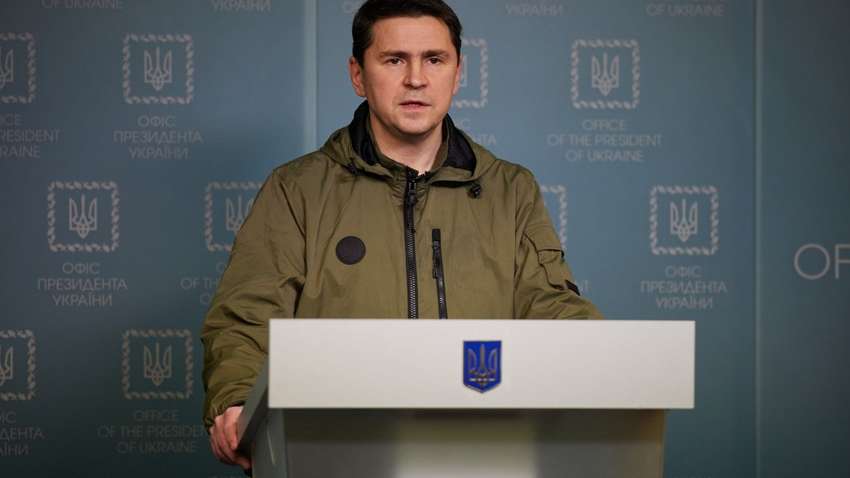 Чи дійсно отримала Україна дозвіл на удари вглиб РФ: що кажуть у Зеленського