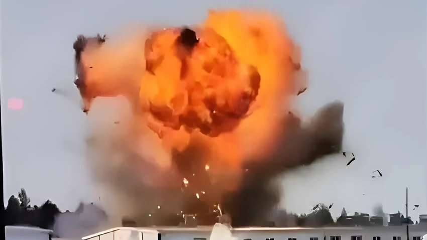 У Британії відповіли, чи здатна Росія захистити свої військові заводи від українських дронів У Британії відповіли, чи здатна Росія захистити свої військові заводи від українських дронів