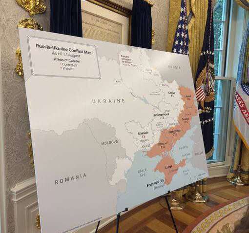 Карта України в Овальному кабінеті: сигнал чи тиск на Зеленського Карта України в Овальному кабінеті: сигнал чи тиск на Зеленського