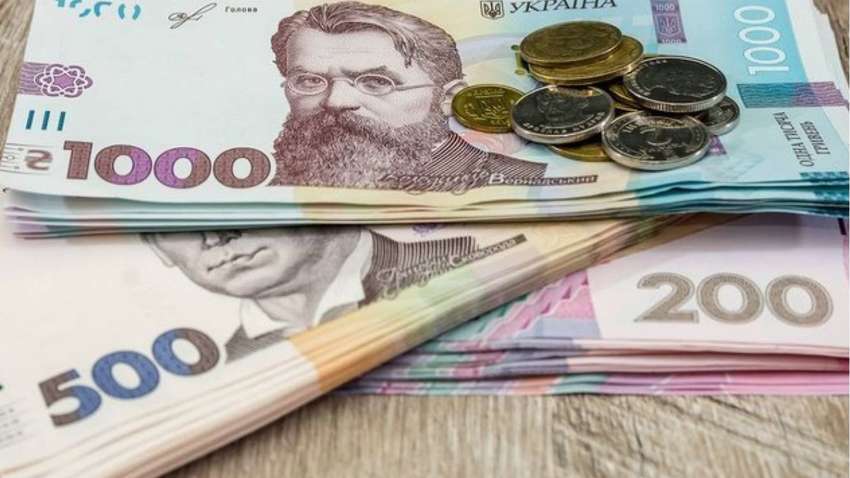 ООН выплачивает украинцам 10 800 гривен: как подать заявку и получить деньги