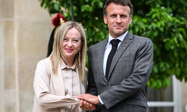 Италия против предложения Макрона о "Силах заверения" для Украины: Рим предлагает свой вариант