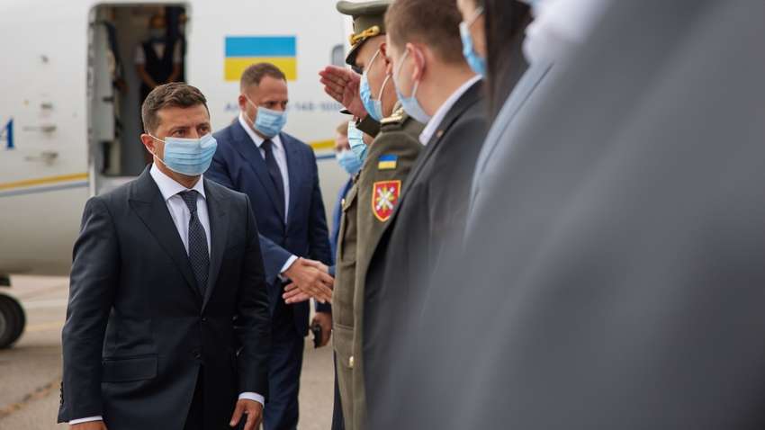 Фотофакт: во время поездки Зеленского в Сумы работают снайперы