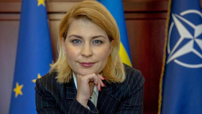 Экс-послу Украины в США Стефанишиной вручили новое подозрение: что известно (ОБНОВЛЕНО) Экс-послу Украины в США Стефанишиной вручили новое подозрение: что известно (ОБНОВЛЕНО)