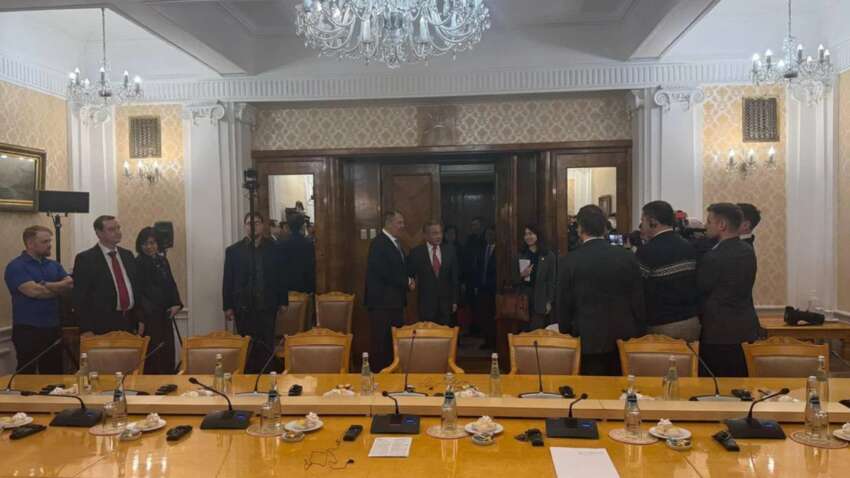 Просто збіг, чи продуманий план: одночасно з Віткоффом до РФ приїхав керівник МЗС Китаю 