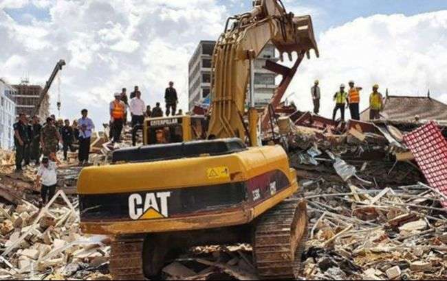 В Камбодже обвалилась многоэтажка: есть жертвы