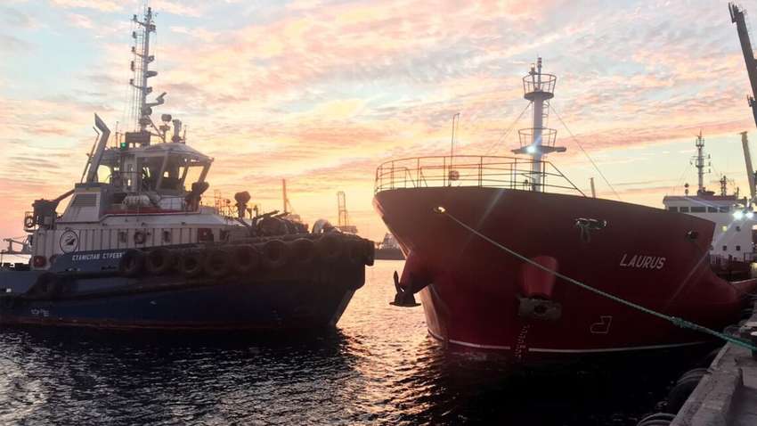 Росія зупиняє програму «зернового коридору» з Україною після вибухів у Севастополі