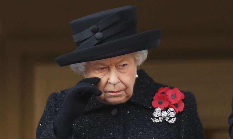 Стало известно как чувствует себя Елизавета II после смерти принца Филиппа Стало известно как чувствует себя Елизавета II после смерти принца Филиппа