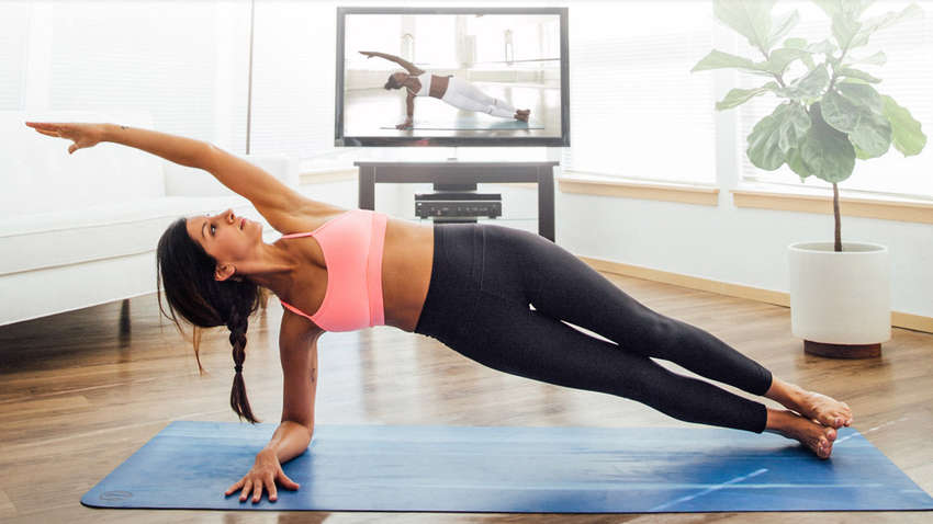 П'ять причин стояти в планці кожен день