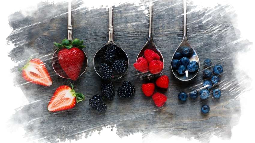 Дієтолог розповіла, які літні ягоди найкорисніші Дієтолог розповіла, які літні ягоди найкорисніші
