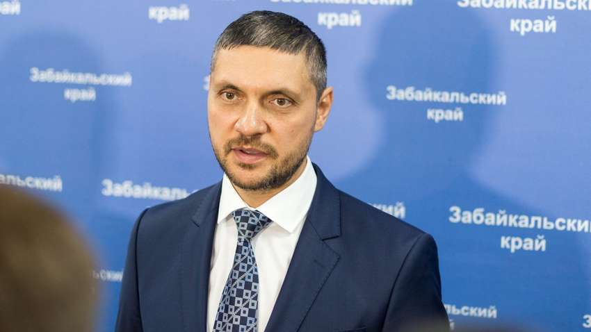 Россияне обещают вознаграждение за уничтоженный танк Abrams и Leopard 2, но не имеют на это денег Россияне обещают вознаграждение за уничтоженный танк Abrams и Leopard 2, но не имеют на это денег