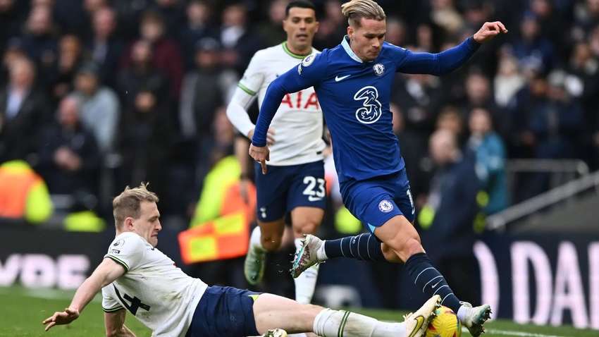 “Тоттенхем” – “Челсі”: прогнози букмекерів на центральний матч туру АПЛ  