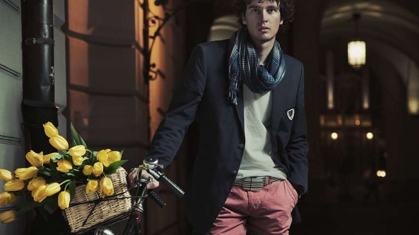 Четыре мужских способа завязать шарф