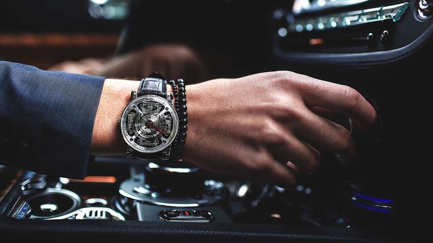 Какой цвет больше всего подойдет хорошим часам