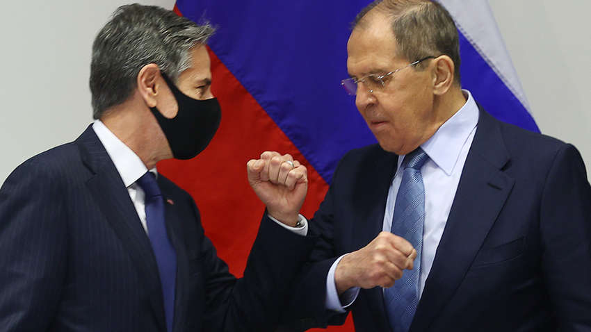 Видит ли Запад перспективы переговоров с Москвой – почему состоялся разговор Блинкена с Лавровым