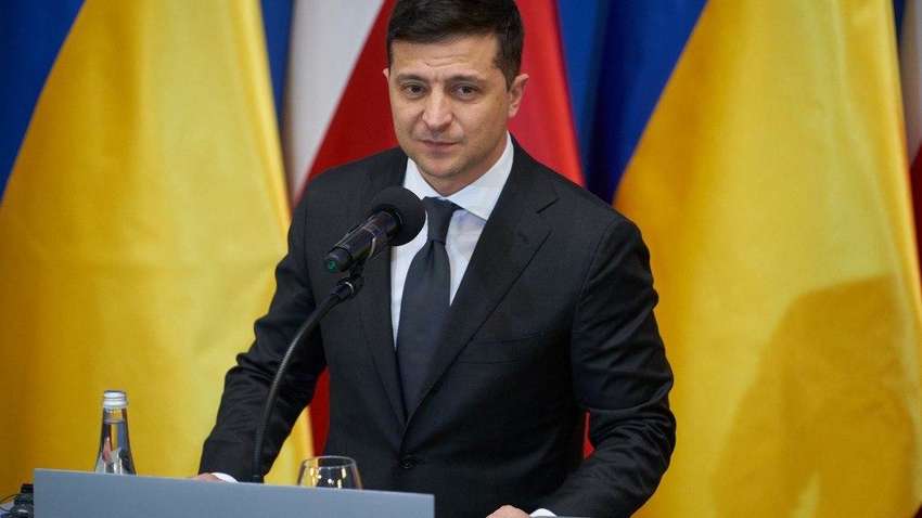 Зеленський сказав, чим відповість Польща на дозвіл розкопок на Львівщині