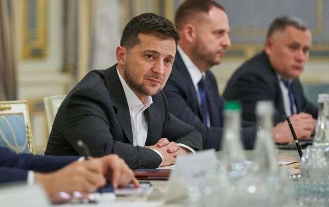 Зеленський обговорив саміт "нормандської четвірки" з Маасом