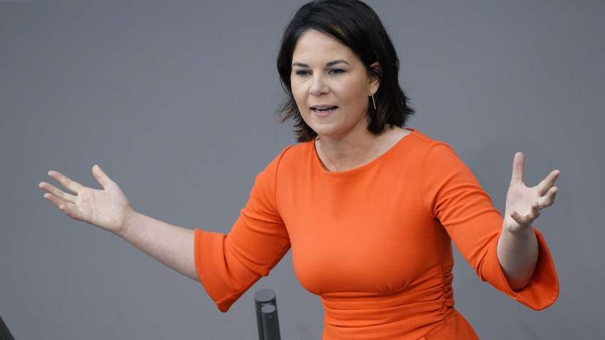 Німеччина все ж таки почала блокувати допомогу Україні: що заявили в МЗС країни Німеччина все ж таки почала блокувати допомогу Україні: що заявили в МЗС країни