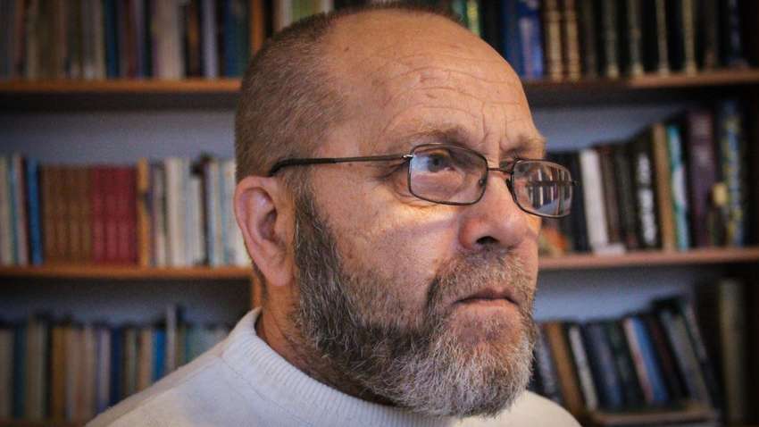 Російські спецслужби на виїзді з Криму затримали відомого правозахисника