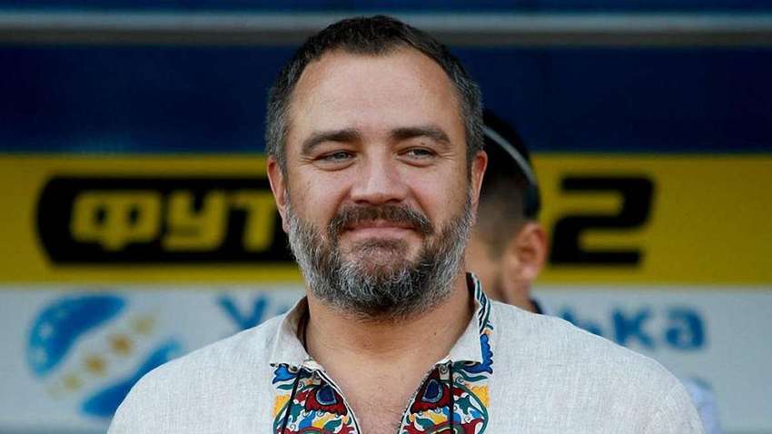 Президент УАФ Павелко в нетрезвом состоянии пытался выгнать Суркисов из VIP-ложи, но получил ответ в морду — Печерный