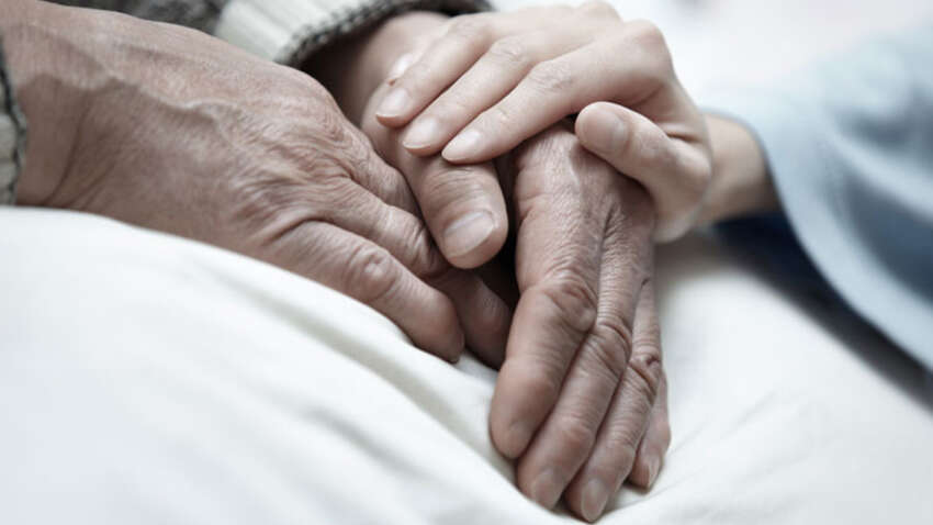 “Вона благала дати їй жити”: у Канаді жінку піддали евтаназії після відмови — подробиці шокують