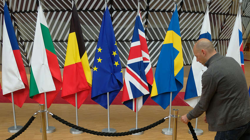 Саммит "За демократию" и война в Украине: стоит ли ожидать принятия важных решений