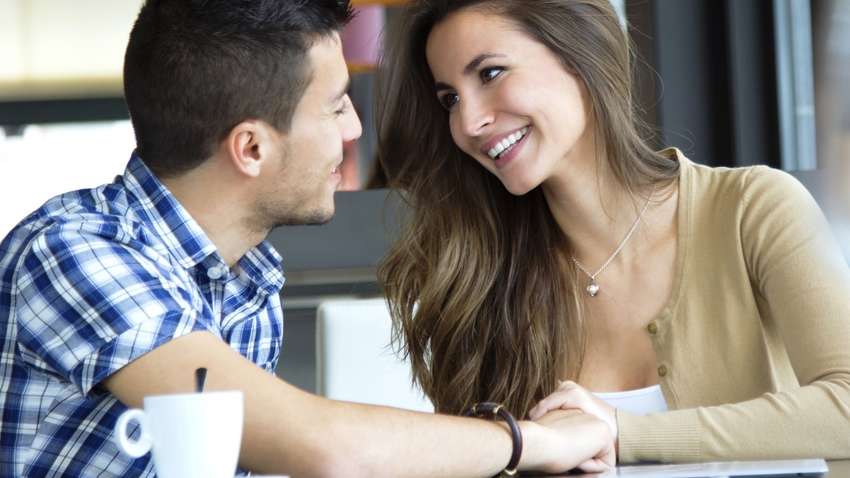 З якими дівчатами треба терміново припиняти спілкування