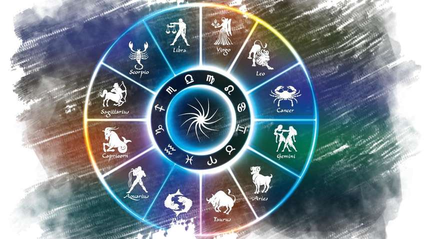 Гороскоп на 7 серпня: кому не варто братися за нові справи