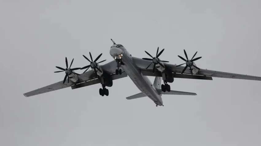 Понад 500 дронів і десяток бомбардувальників: РФ з самого ранку жорстко атакує Україну