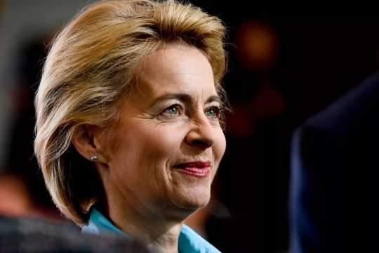 Половина бюджета РФ зависит от этого: в ЕС раскрыли подробности санкций против России