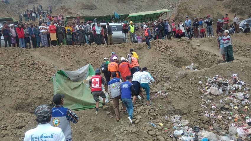 В Мьянме разыскивают сотню пропавших без вести: что известно