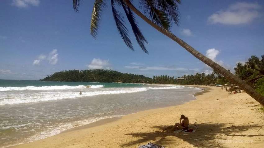 Шри-Ланка отменила плату за визы