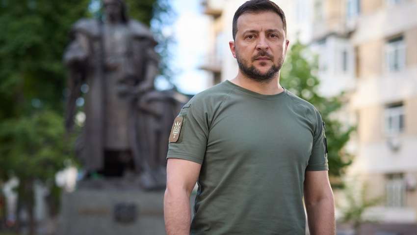 Зеленский сделал новое заявление о потерях в войне Украины и России